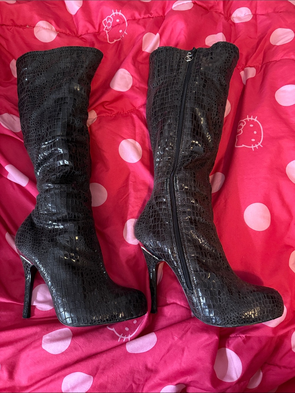 Baby phat Ivy stiletto heel boots zipper charm crocodile snakeskin black 8.5
